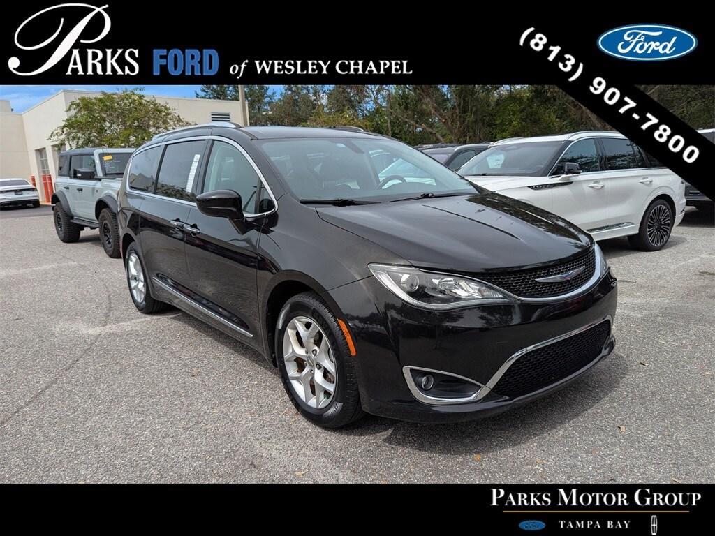 used 2020 Chrysler Pacifica car, priced at $22,726