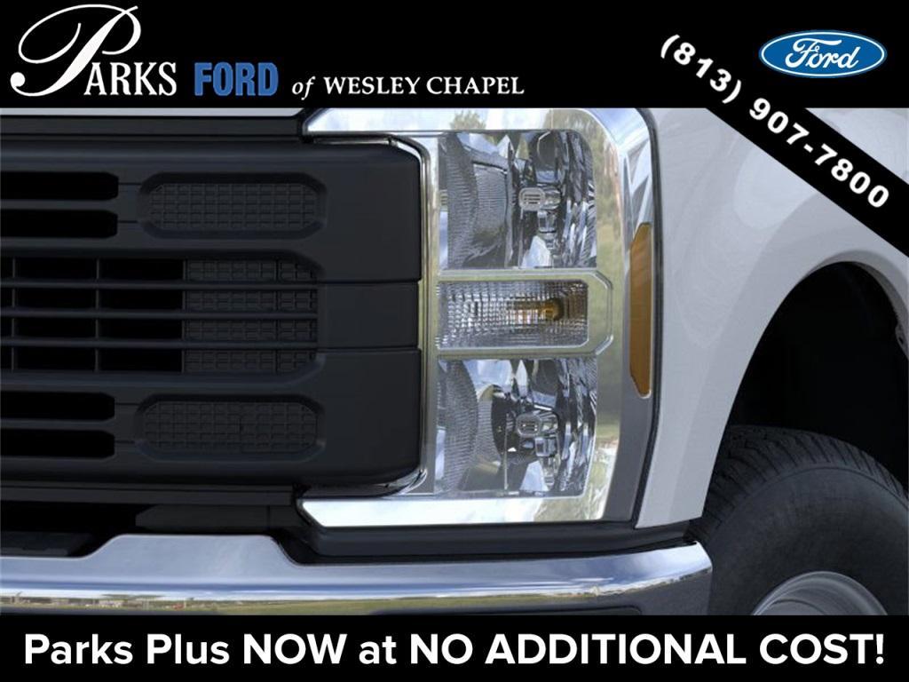 new 2025 Ford F-350 car, priced at $71,010
