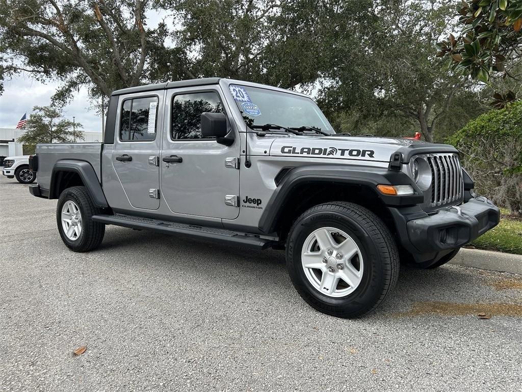 used 2020 Jeep Gladiator car, priced at $27,438