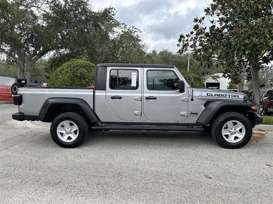 used 2020 Jeep Gladiator car, priced at $27,438