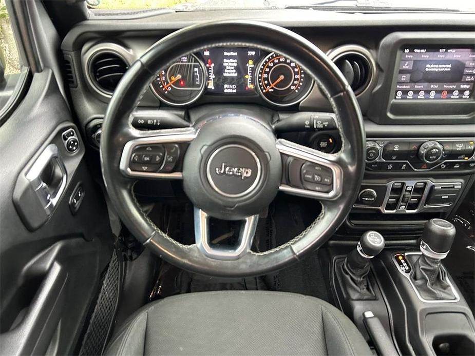 used 2020 Jeep Gladiator car, priced at $27,438