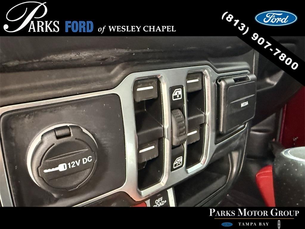 used 2022 Jeep Gladiator car, priced at $32,892