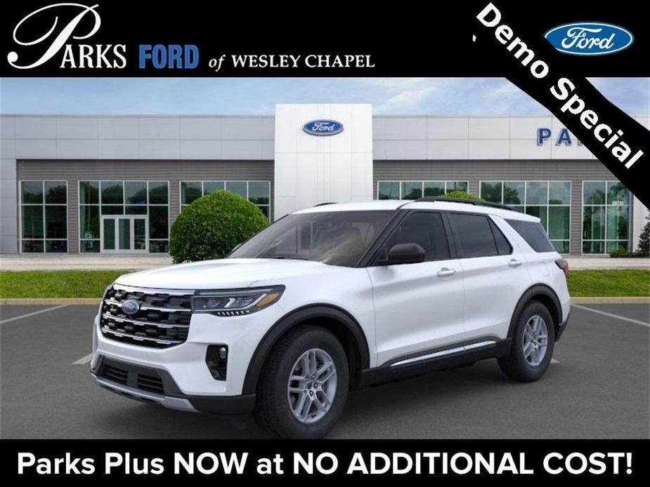 new 2025 Ford Explorer car, priced at $39,914