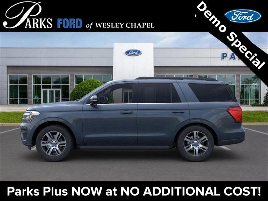 new 2024 Ford Expedition car, priced at $55,542