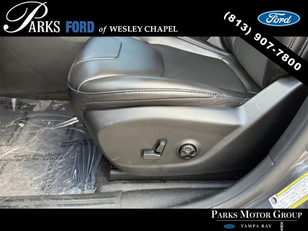 used 2019 Jeep Cherokee car, priced at $18,040