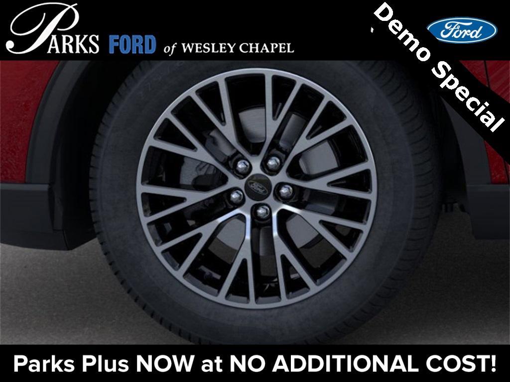 new 2025 Ford Escape car, priced at $26,675