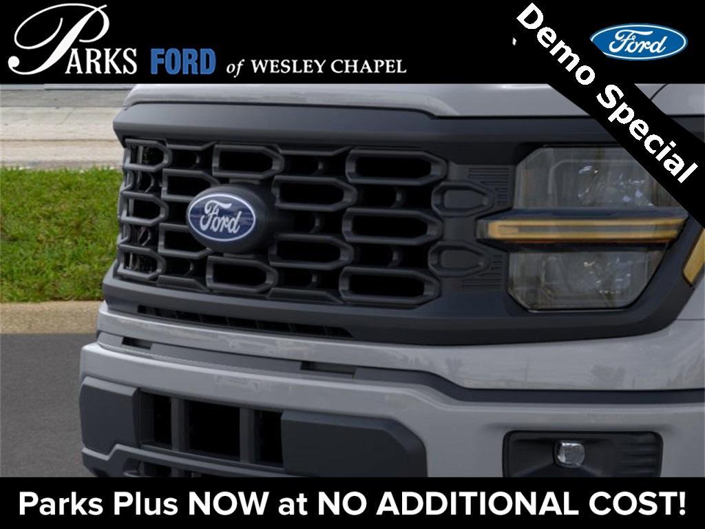 new 2024 Ford F-150 car, priced at $40,520