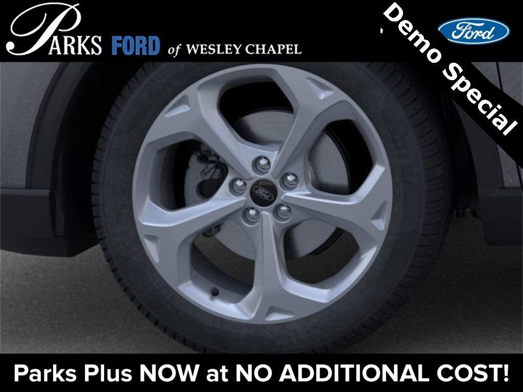 new 2025 Ford Escape car, priced at $27,764