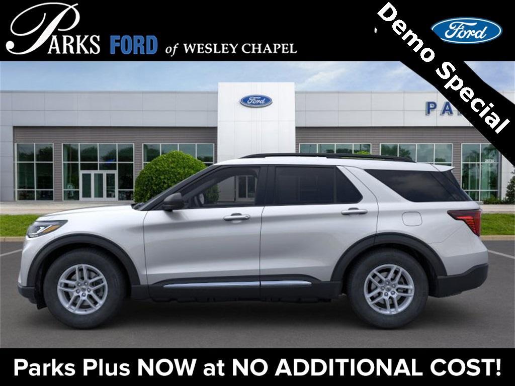 new 2025 Ford Explorer car, priced at $37,176