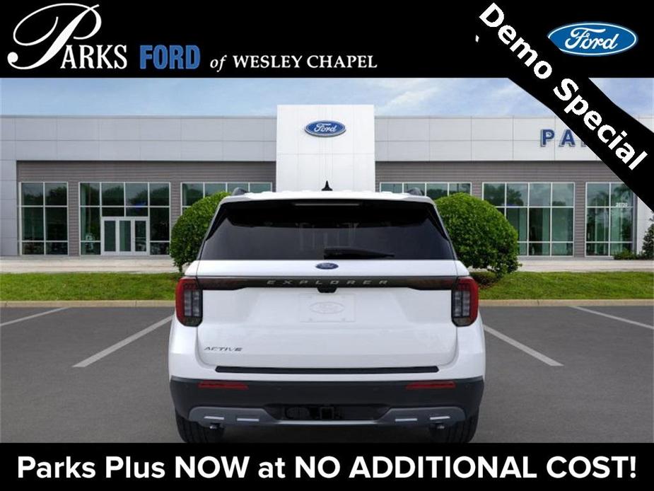 new 2025 Ford Explorer car, priced at $40,414