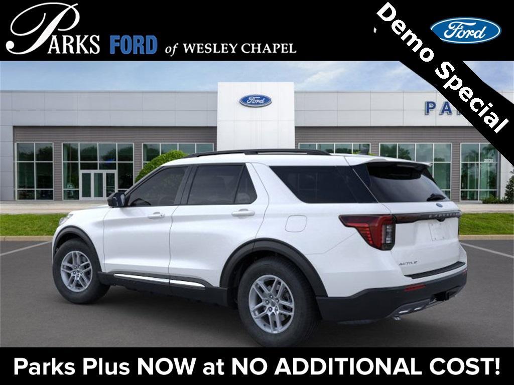 new 2025 Ford Explorer car, priced at $40,414