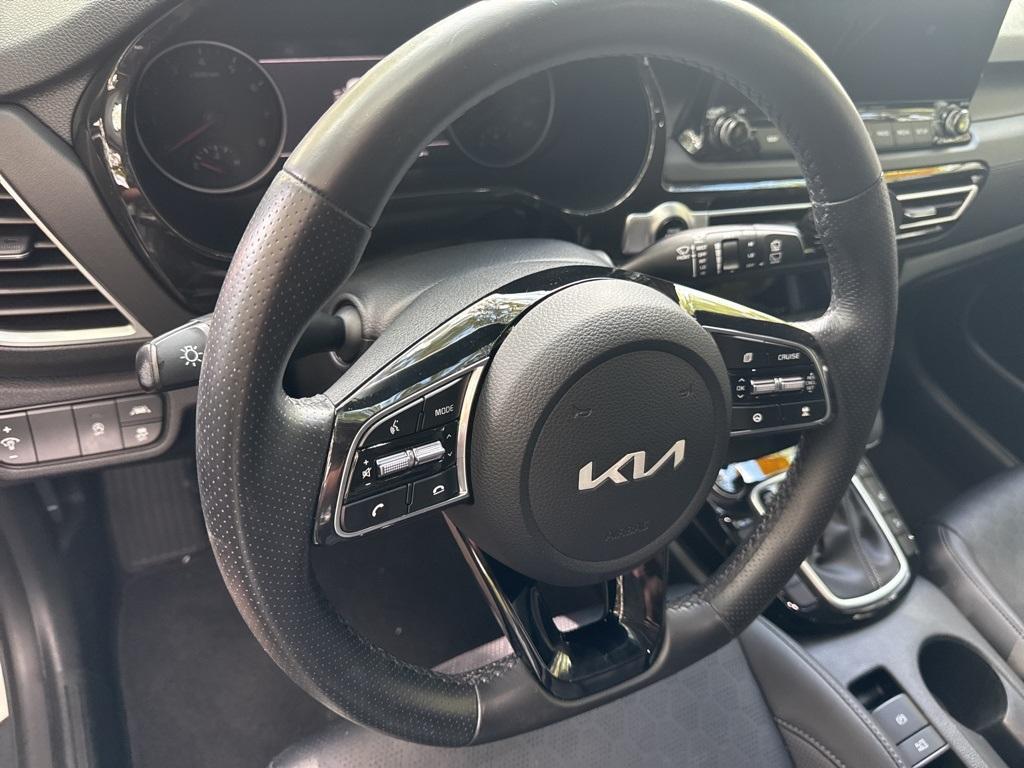 used 2023 Kia Seltos car, priced at $25,309