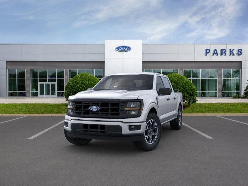 new 2024 Ford F-150 car, priced at $42,070