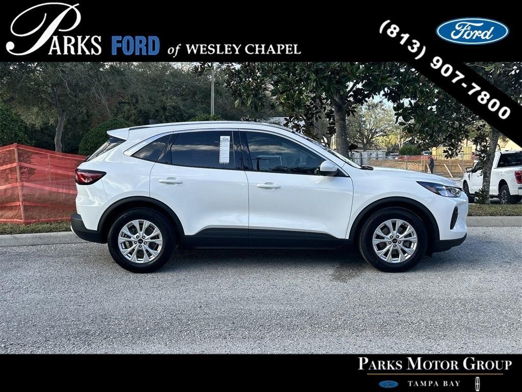 used 2023 Ford Escape car, priced at $20,453