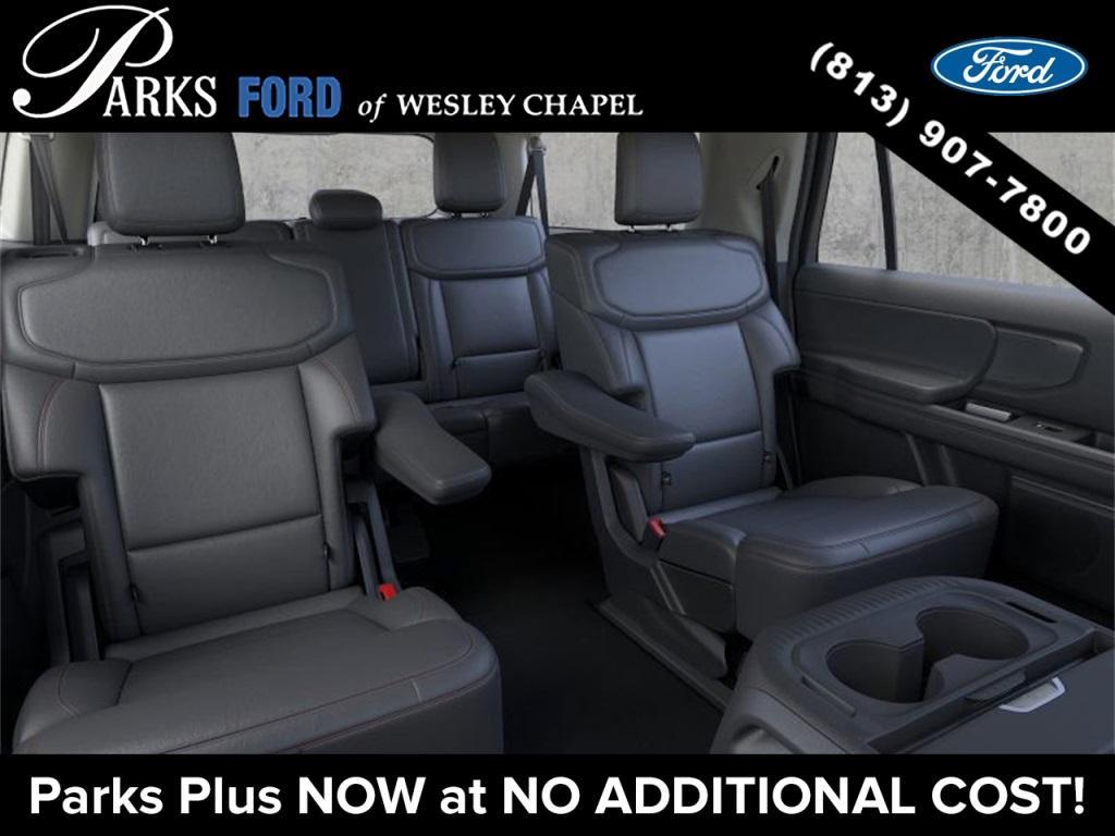 new 2025 Ford Expedition Max car, priced at $69,076