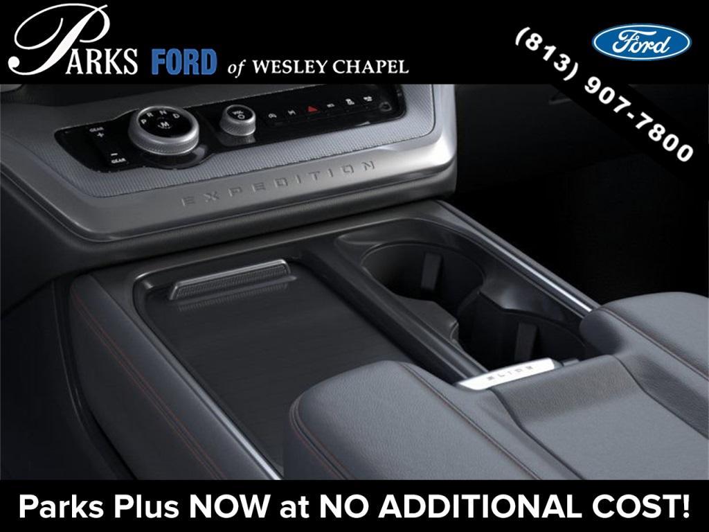 new 2025 Ford Expedition Max car, priced at $69,076
