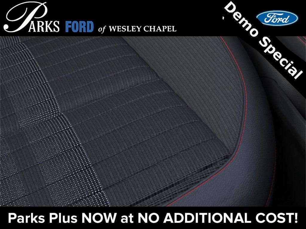 new 2025 Ford Explorer car, priced at $40,732