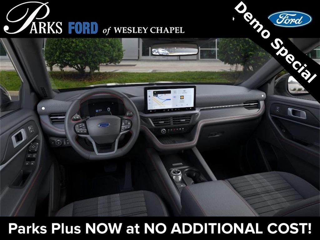 new 2025 Ford Explorer car, priced at $40,732