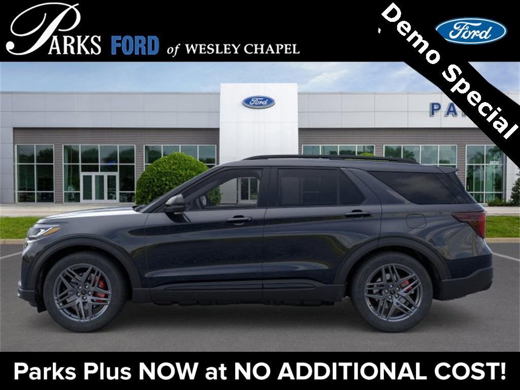 new 2025 Ford Explorer car, priced at $57,560