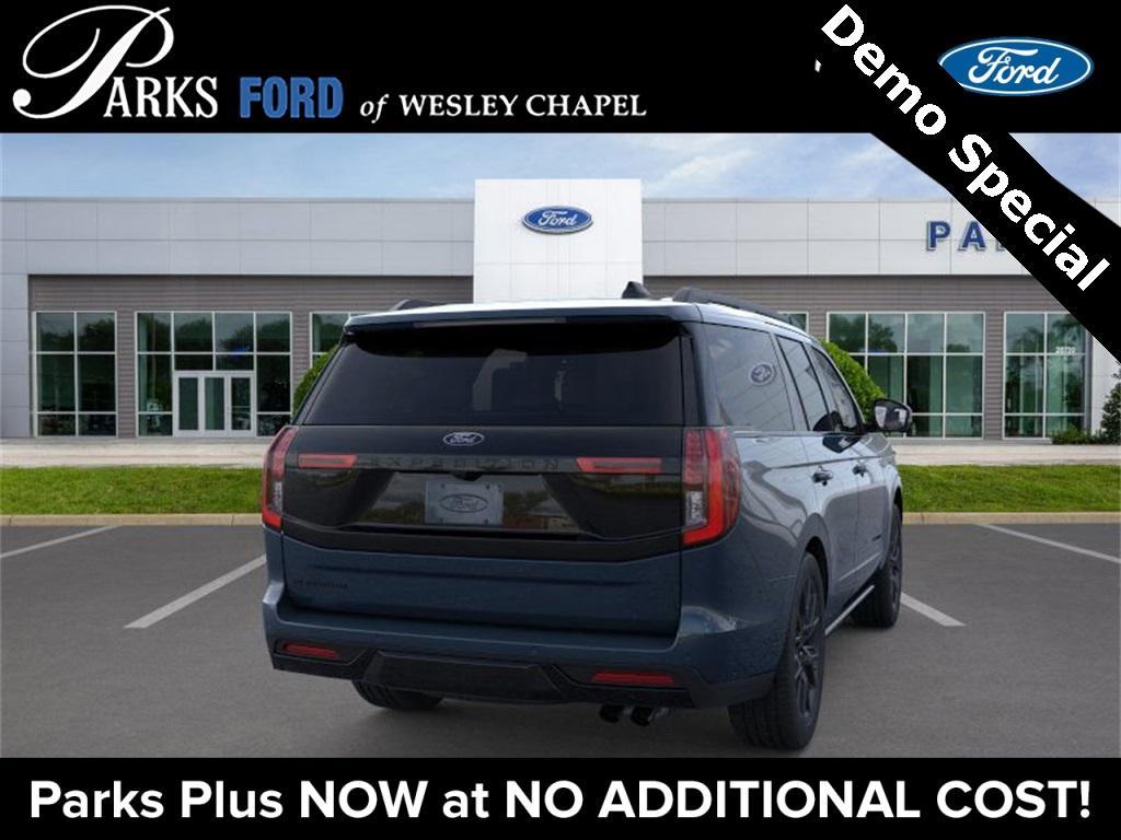 new 2025 Ford Expedition car, priced at $78,350