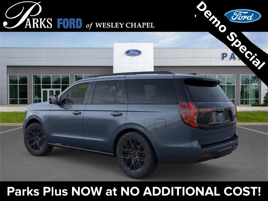 new 2025 Ford Expedition car, priced at $78,350