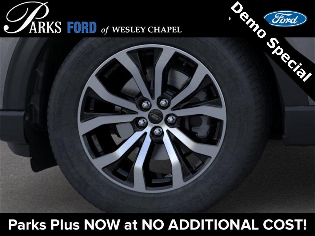 new 2025 Ford Explorer car, priced at $38,190