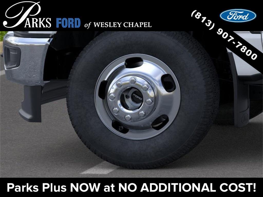 new 2025 Ford F-350 car, priced at $74,980