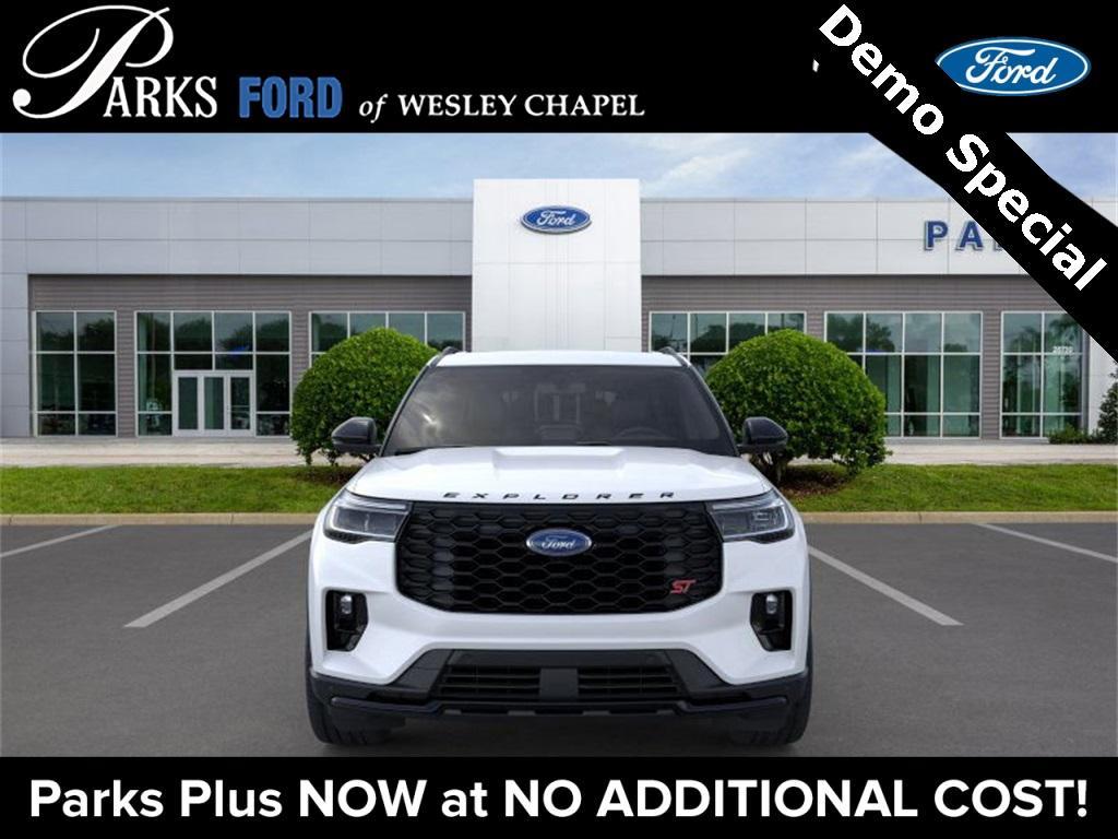 new 2025 Ford Explorer car, priced at $56,059