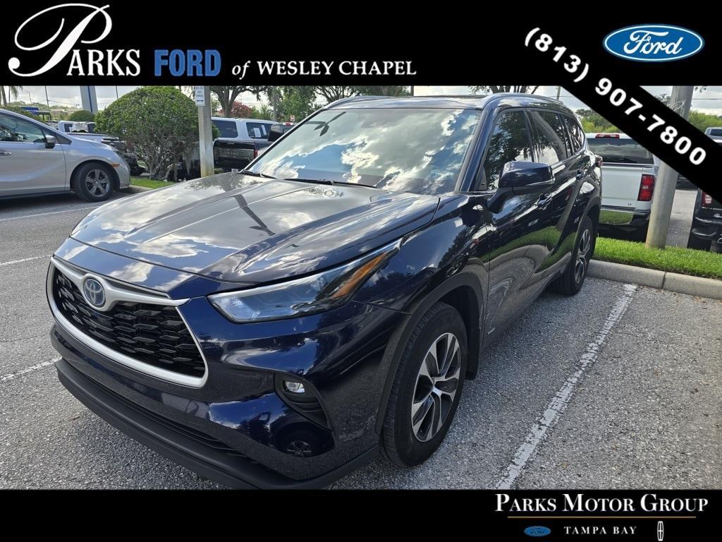 used 2022 Toyota Highlander Hybrid car, priced at $44,103