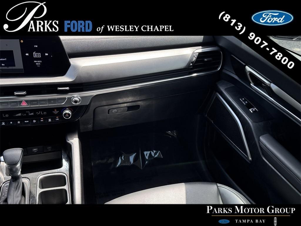 used 2024 Kia Telluride car, priced at $35,572