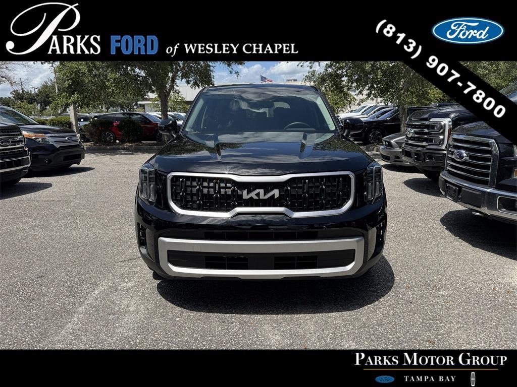 used 2024 Kia Telluride car, priced at $35,572
