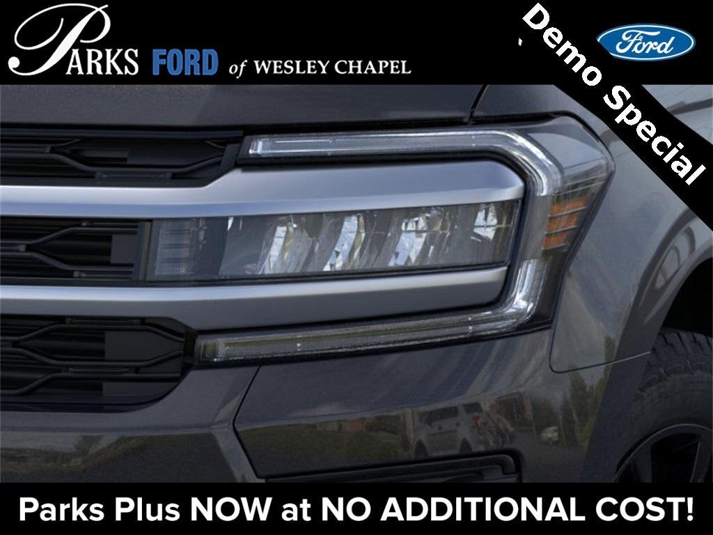 new 2024 Ford Expedition car, priced at $56,104