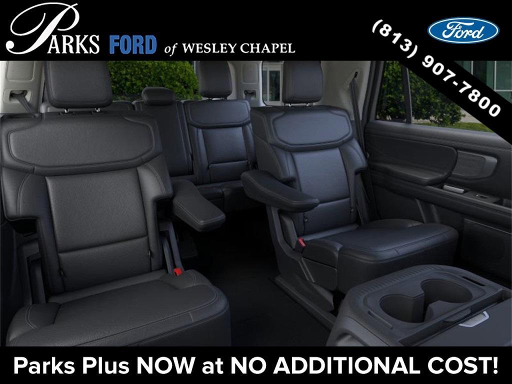 new 2025 Ford Expedition car, priced at $79,975