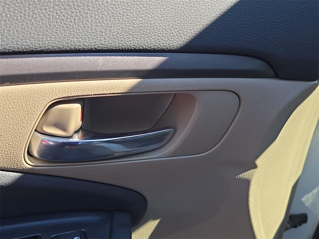 used 2016 Honda Pilot car, priced at $11,972