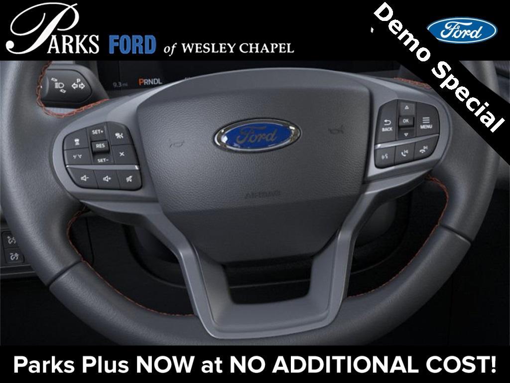new 2025 Ford Explorer car, priced at $40,669