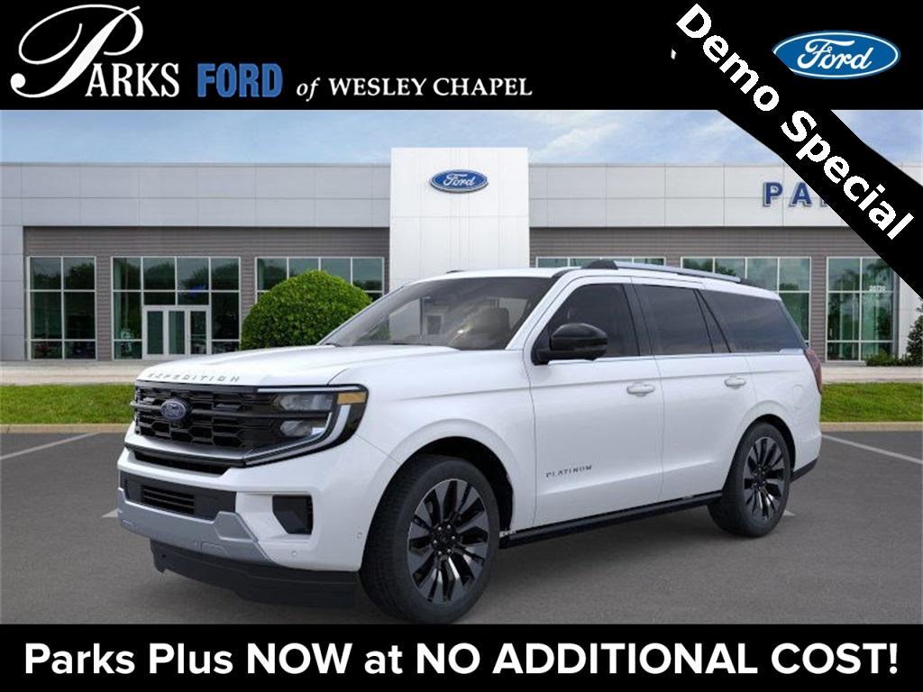 new 2025 Ford Expedition car, priced at $75,345