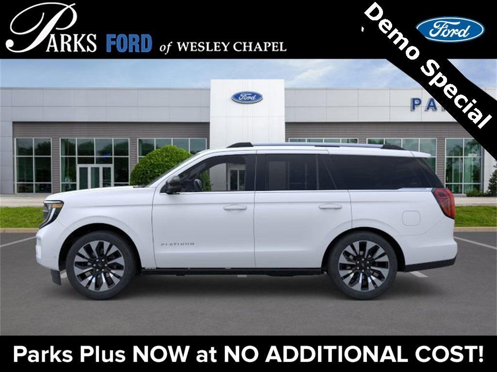 new 2025 Ford Expedition car, priced at $75,345
