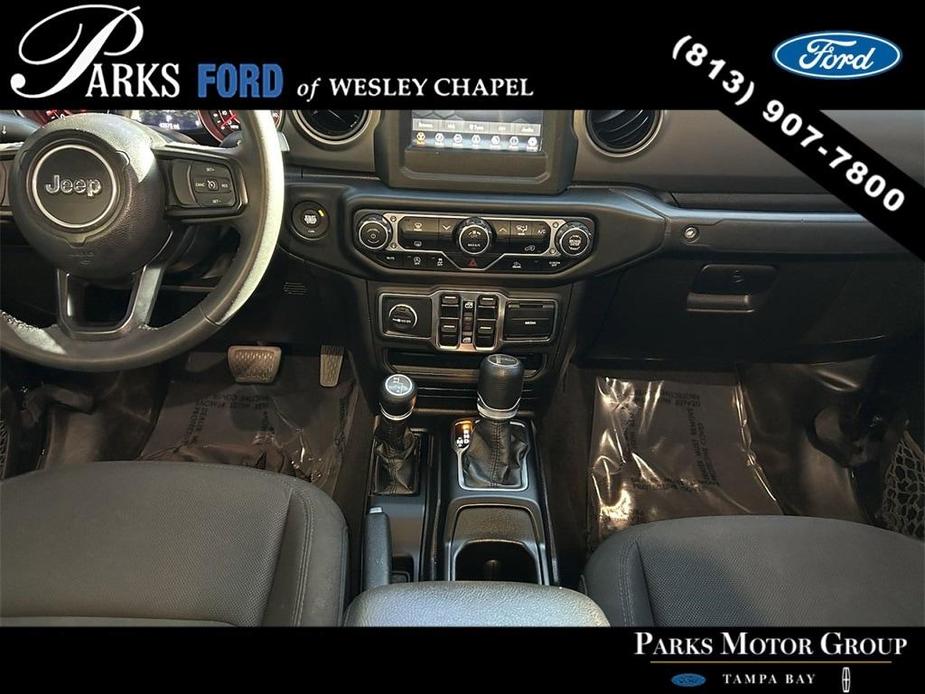 used 2023 Jeep Gladiator car, priced at $31,840