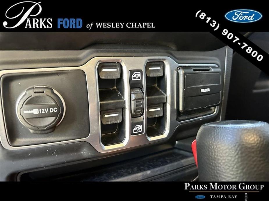 used 2023 Jeep Gladiator car, priced at $31,840