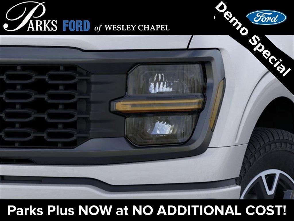 new 2025 Ford F-150 car, priced at $43,072