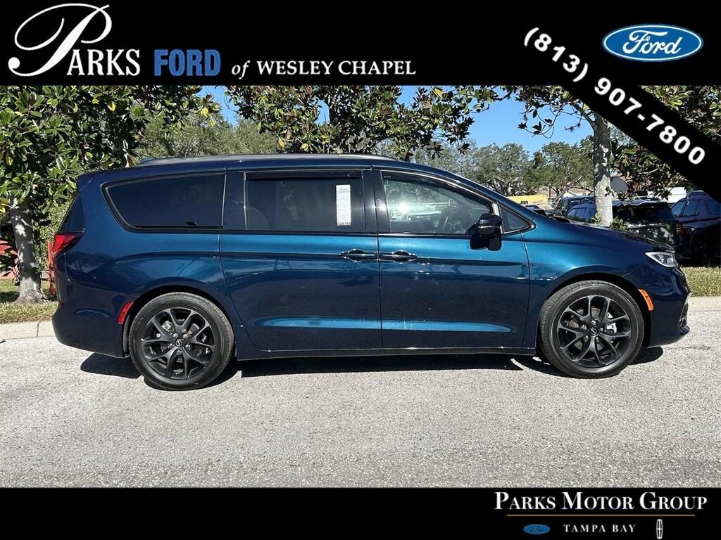 used 2021 Chrysler Pacifica car, priced at $22,711