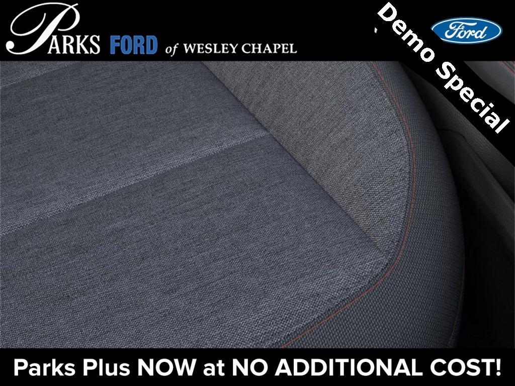new 2025 Ford Explorer car, priced at $39,347