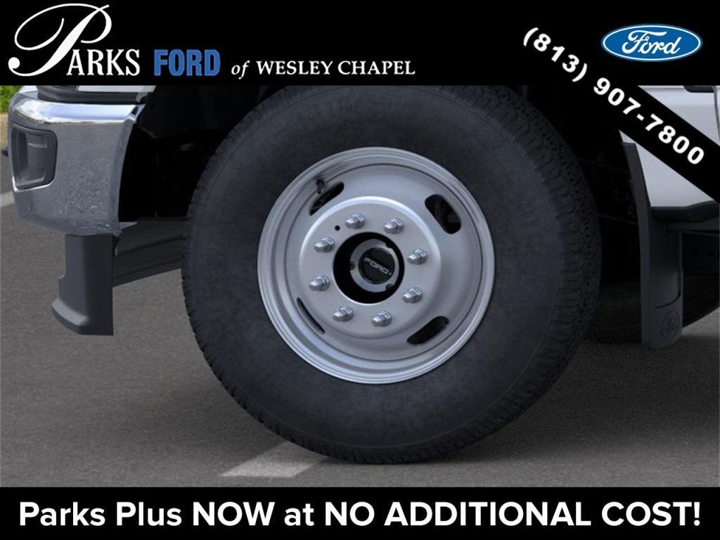 new 2025 Ford F-350 car, priced at $63,317