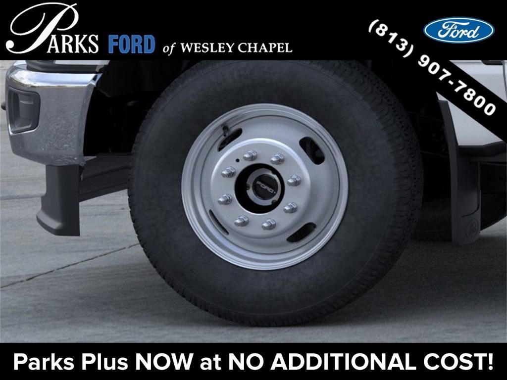 new 2025 Ford F-350 car, priced at $70,120
