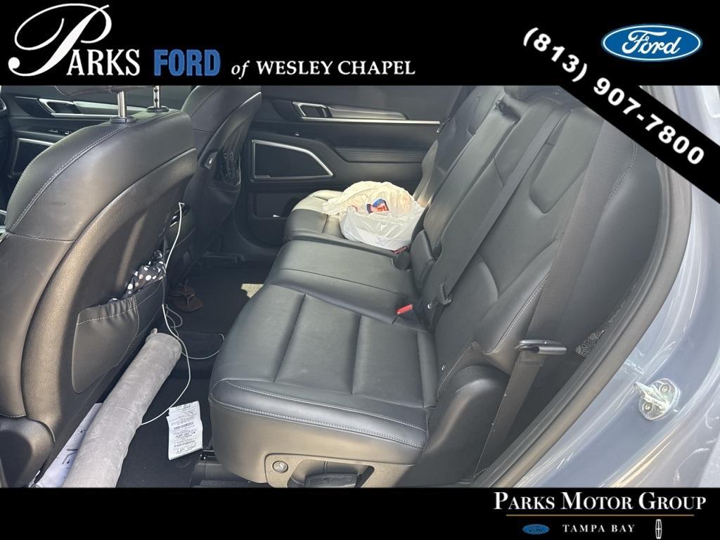used 2022 Kia Telluride car, priced at $29,264