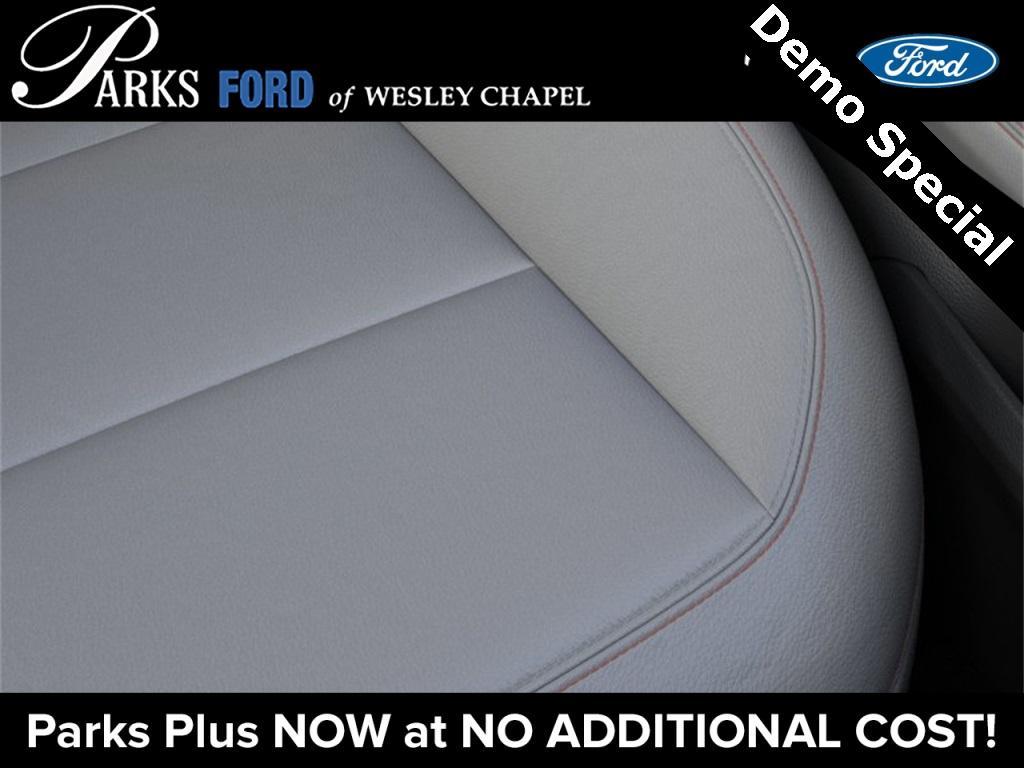 new 2025 Ford Explorer car, priced at $41,618