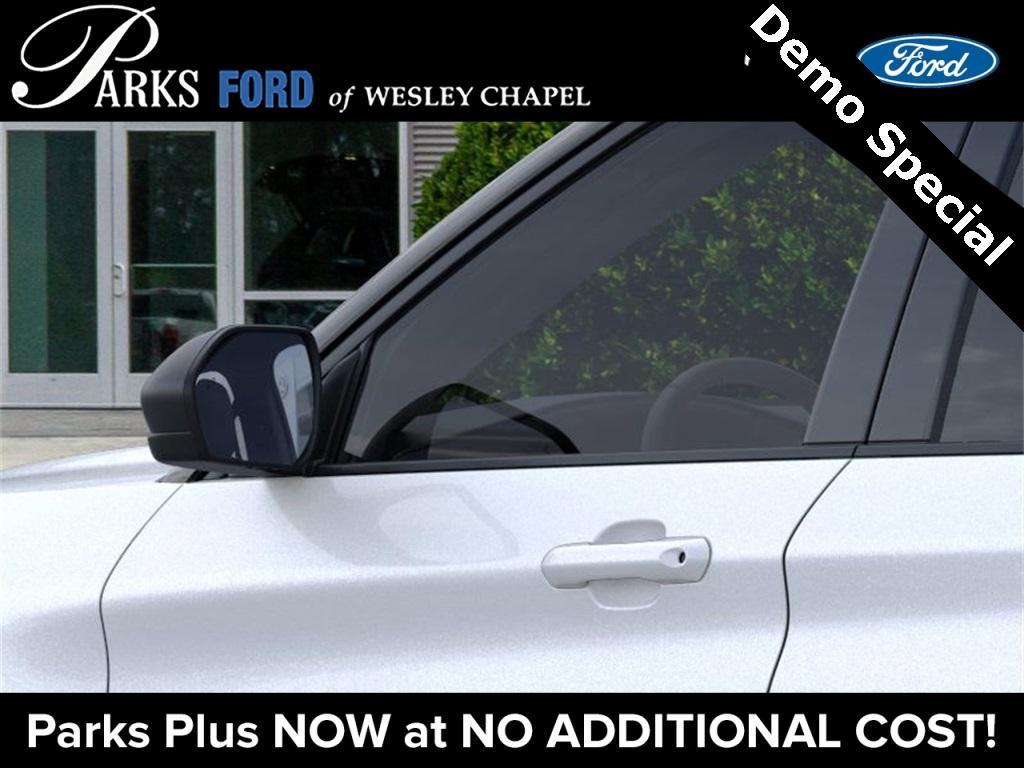 new 2025 Ford Explorer car, priced at $41,618