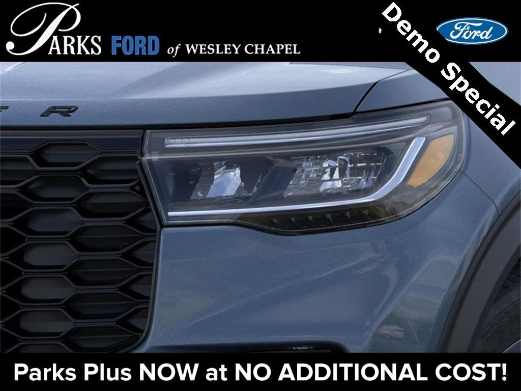 new 2025 Ford Explorer car, priced at $44,271