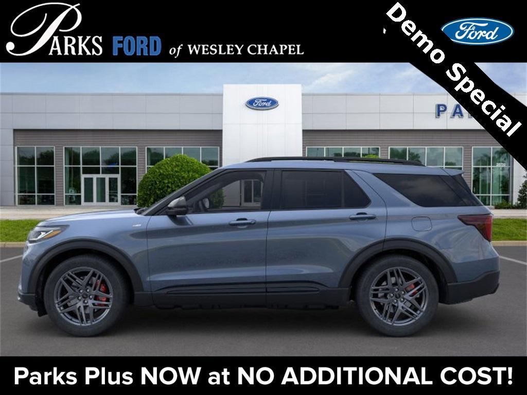 new 2025 Ford Explorer car, priced at $44,271