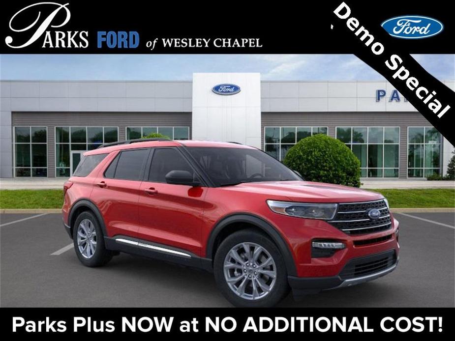 new 2024 Ford Explorer car, priced at $38,812